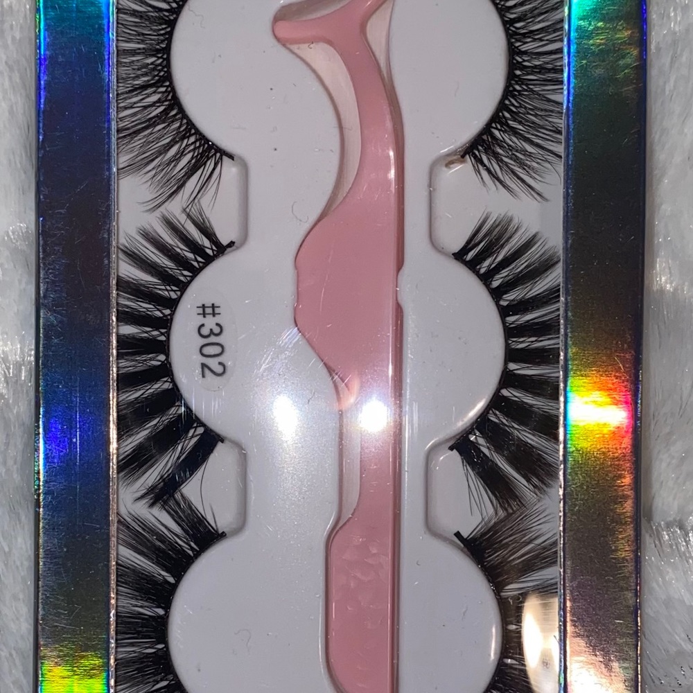 Lashes 😊 - Picture 8 of 11